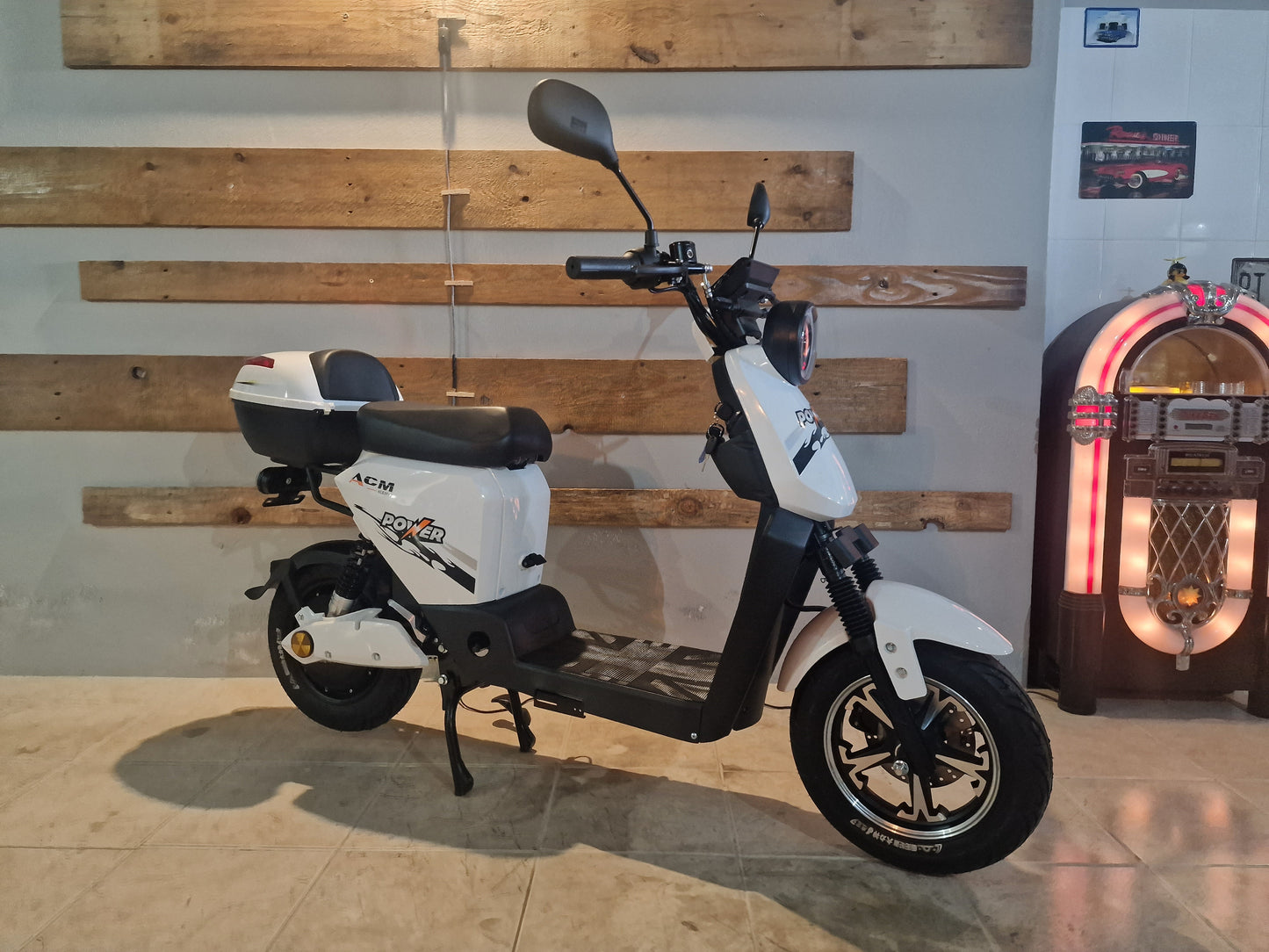 ACM Power ES056 White Scooter Elétrica