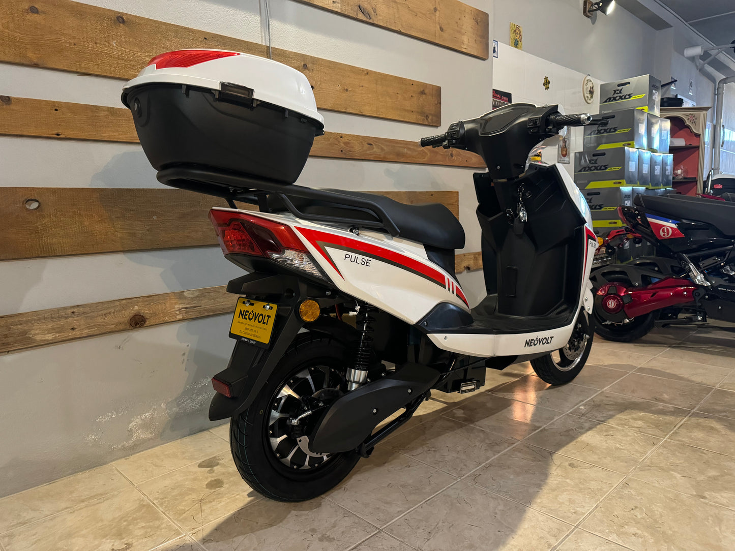 Scooter Elétrica NeoVolt Pulse white