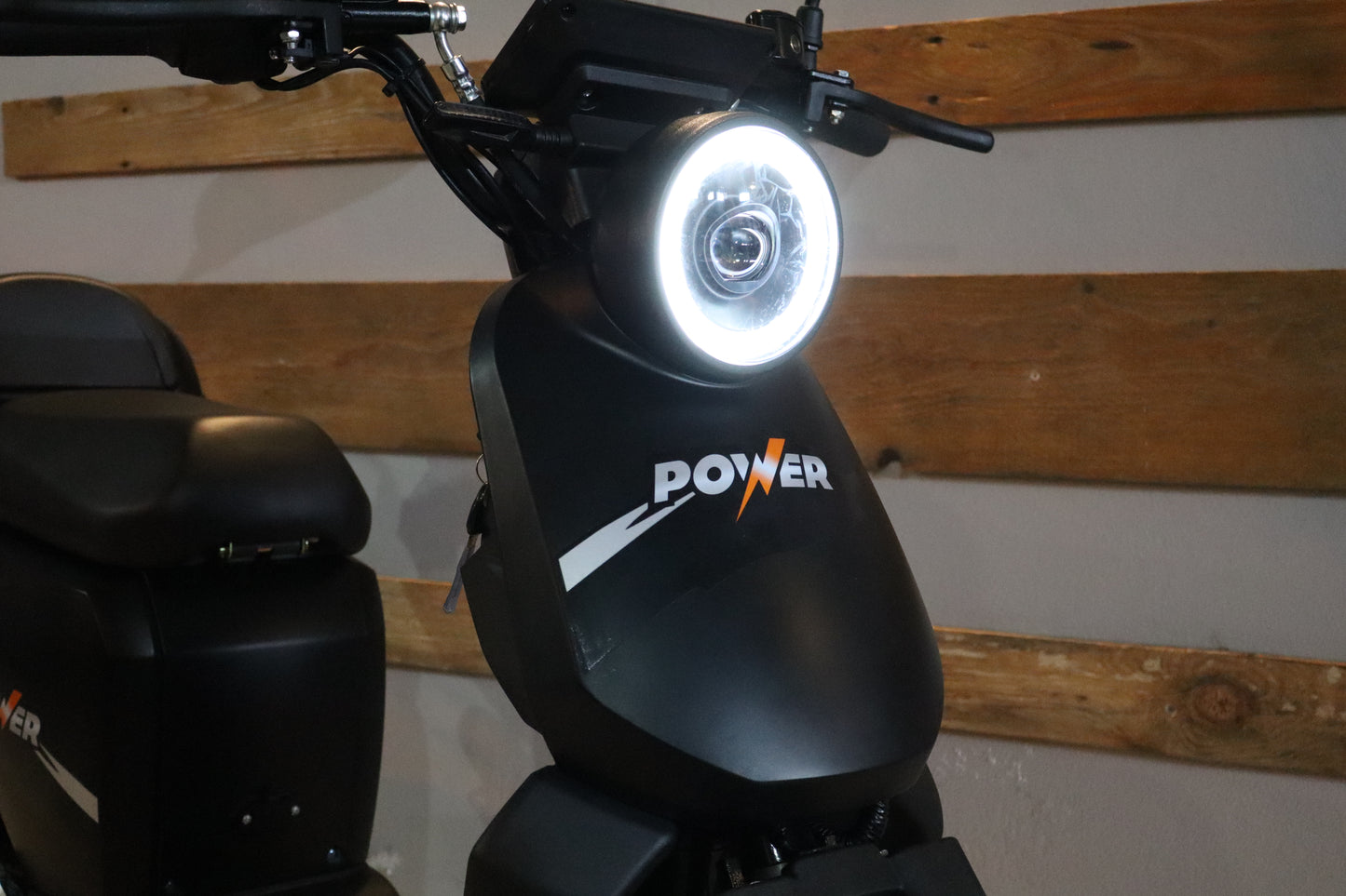 ACM Power ES056 Black Scooter Elétrica