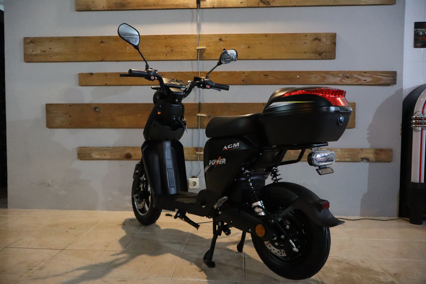 ACM Power ES056 Black Scooter Elétrica